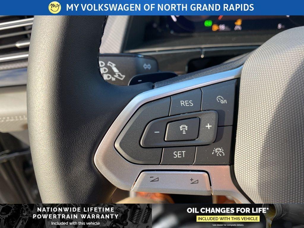 new 2026 Volkswagen Atlas car, priced at $50,073