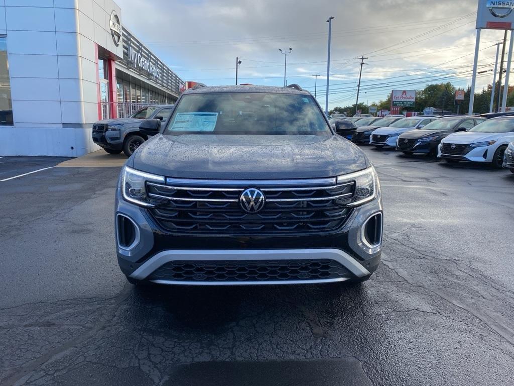 new 2026 Volkswagen Atlas car, priced at $50,573