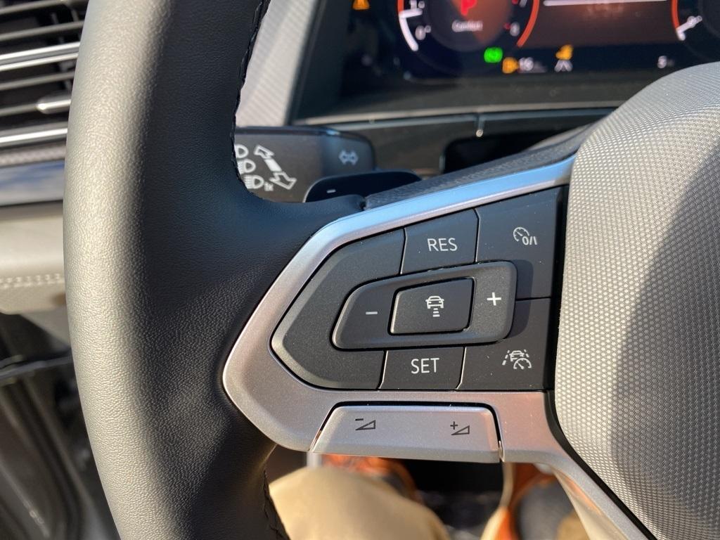 new 2026 Volkswagen Atlas car, priced at $50,573