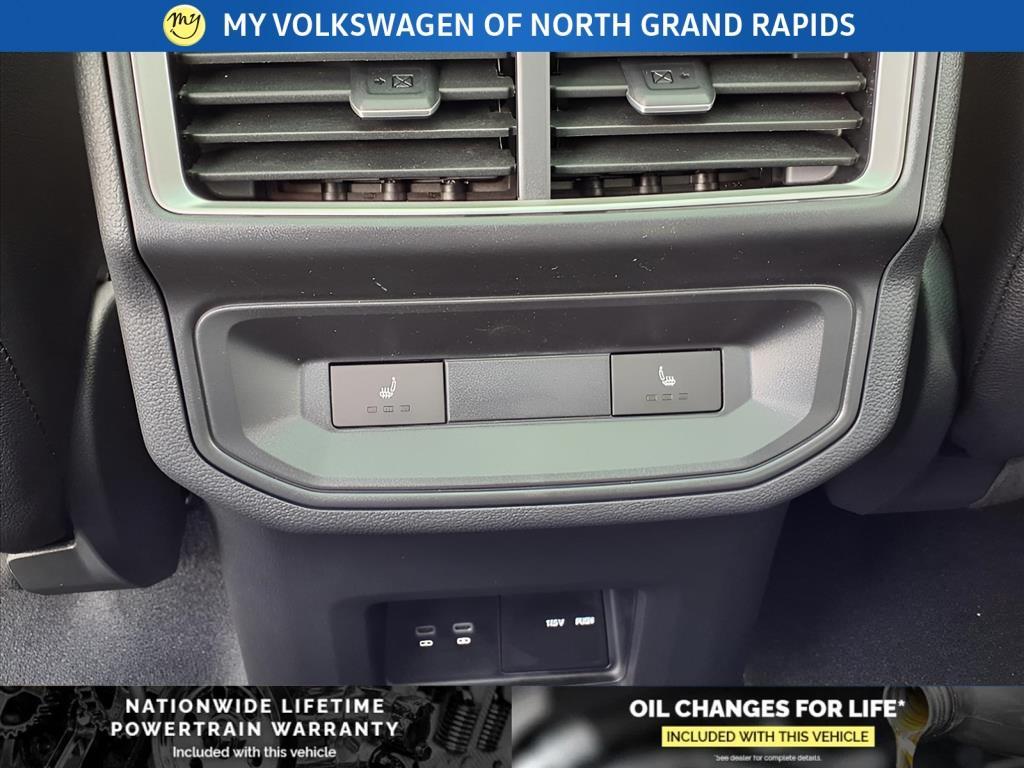 new 2026 Volkswagen Atlas Cross Sport car, priced at $52,920