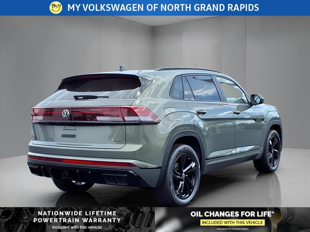 new 2026 Volkswagen Atlas Cross Sport car, priced at $52,920