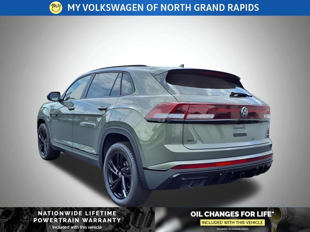 new 2026 Volkswagen Atlas Cross Sport car, priced at $52,420