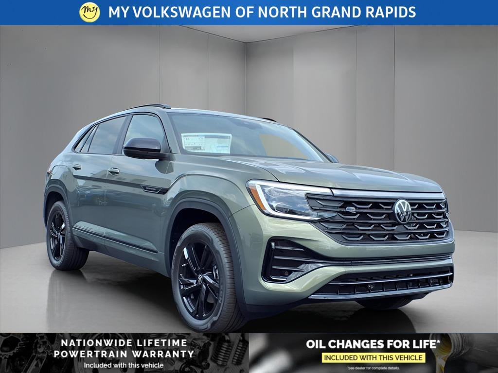 new 2026 Volkswagen Atlas Cross Sport car, priced at $52,920