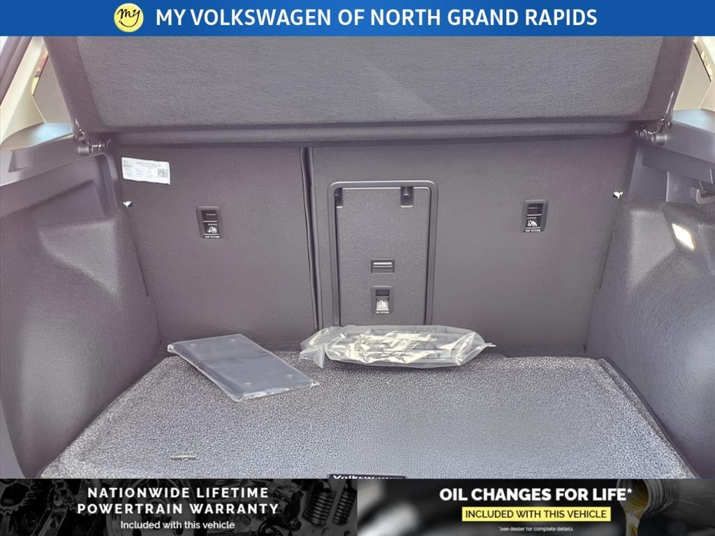new 2025 Volkswagen Taos car, priced at $33,501