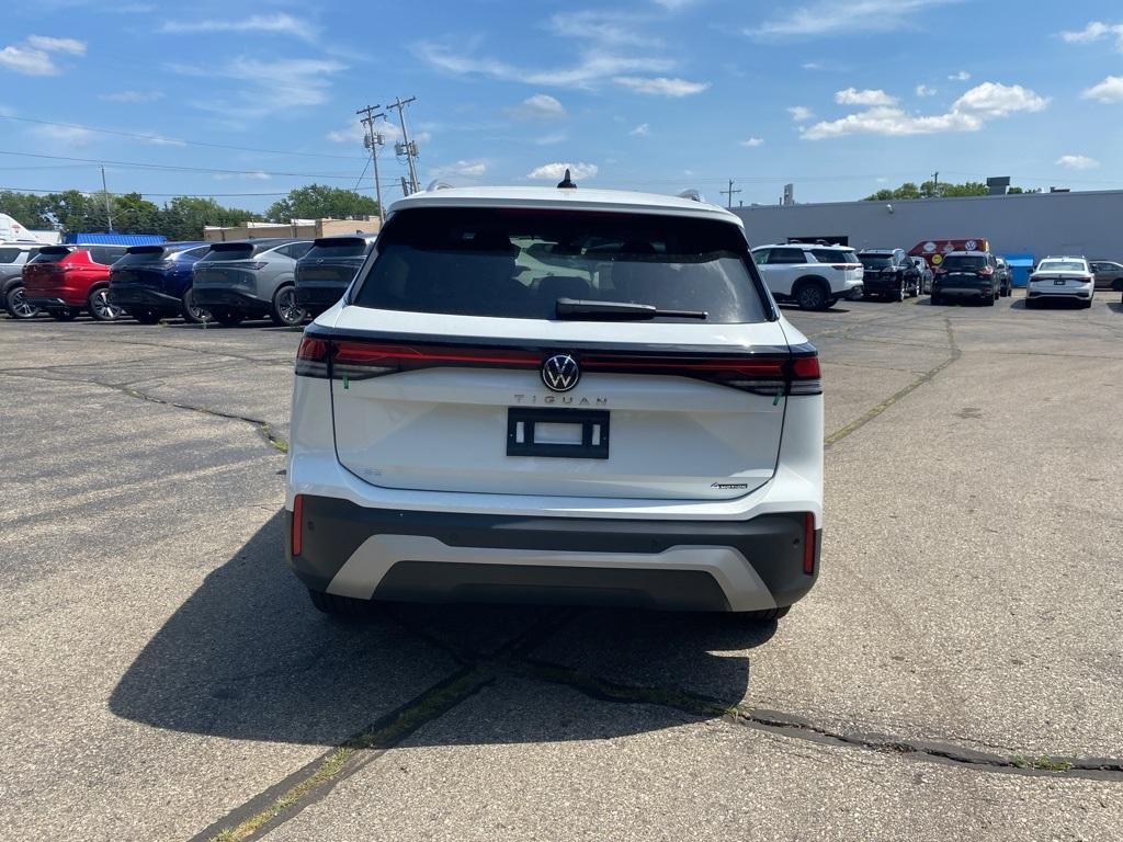 new 2025 Volkswagen Tiguan car, priced at $36,146