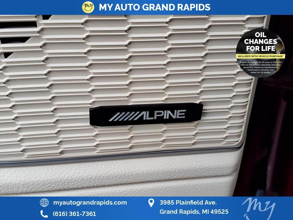 used 2022 Jeep Grand Cherokee car, priced at $28,710