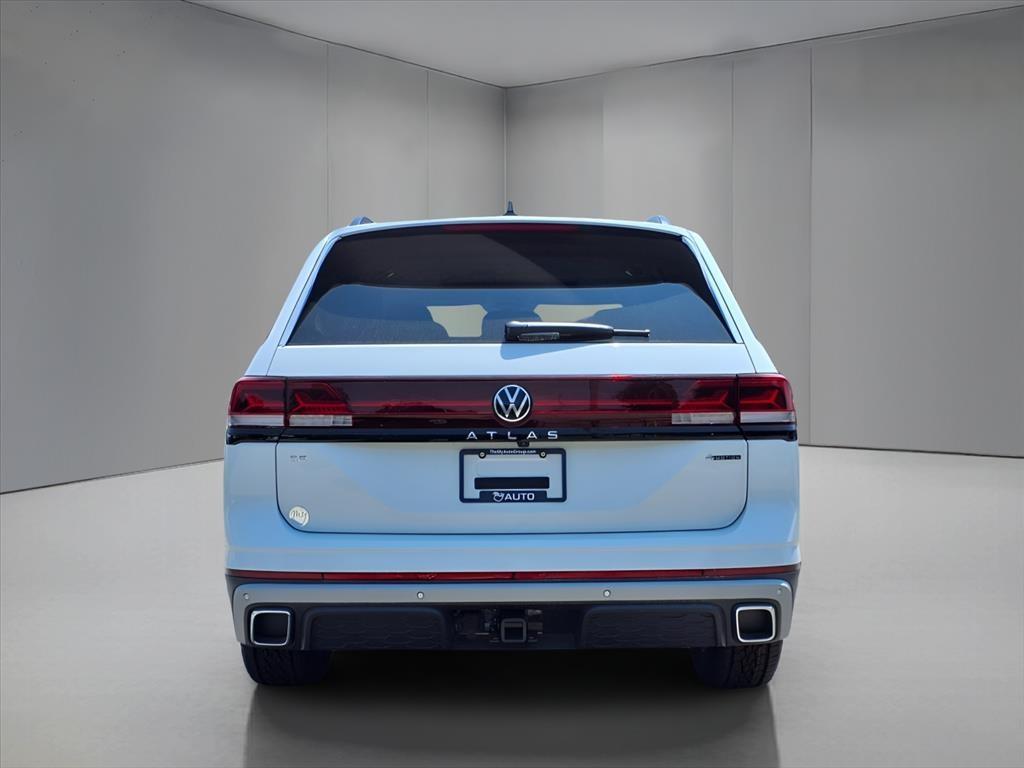new 2025 Volkswagen Atlas car, priced at $46,308
