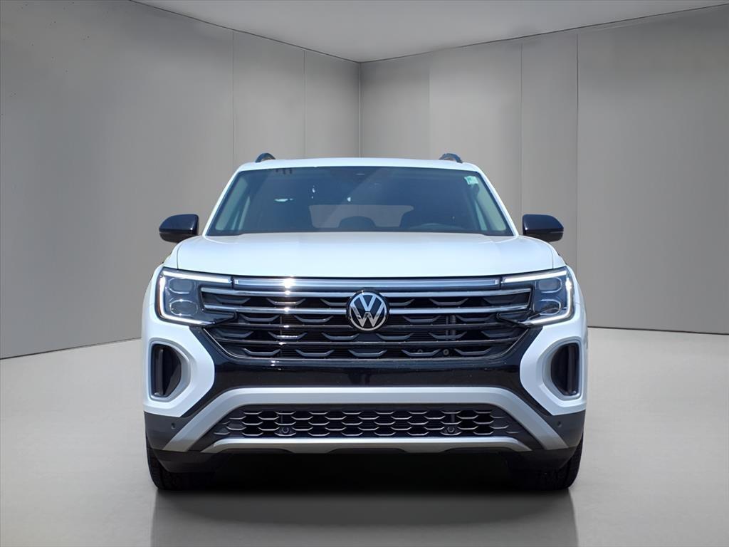 new 2025 Volkswagen Atlas car, priced at $46,308