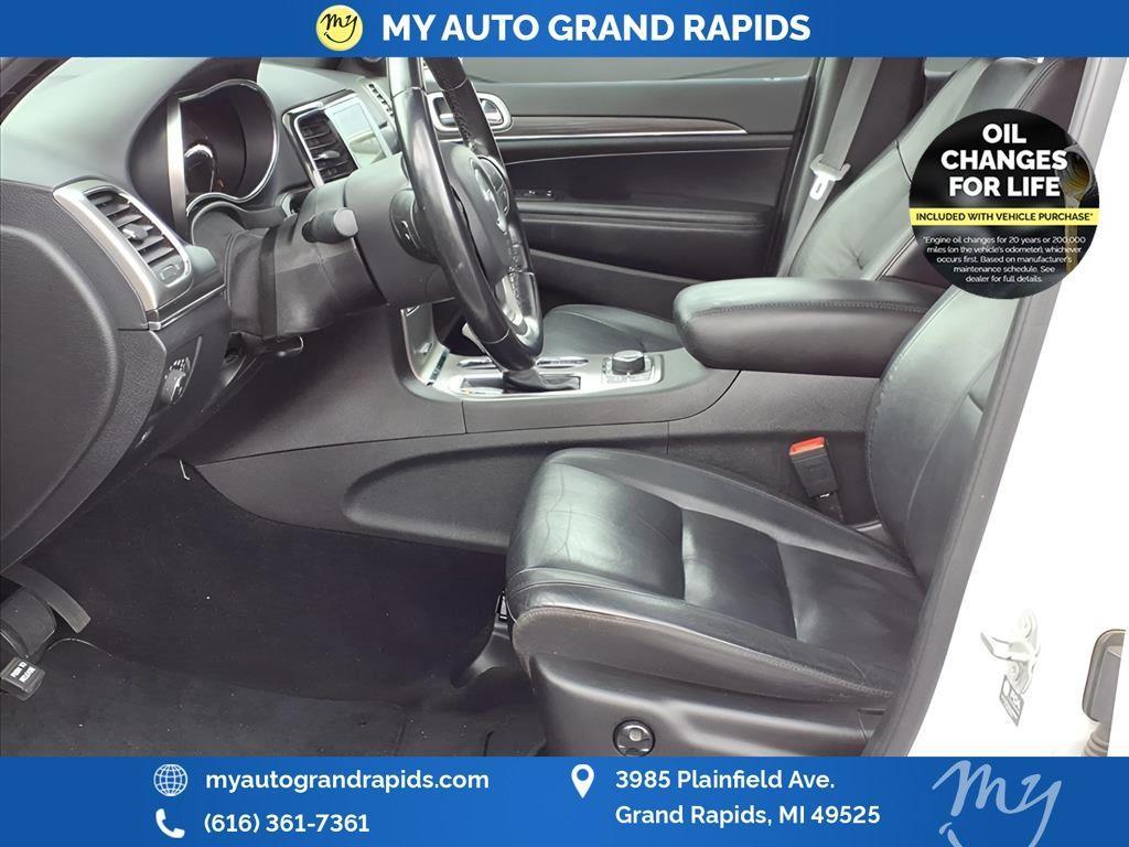 used 2021 Jeep Grand Cherokee car, priced at $22,784