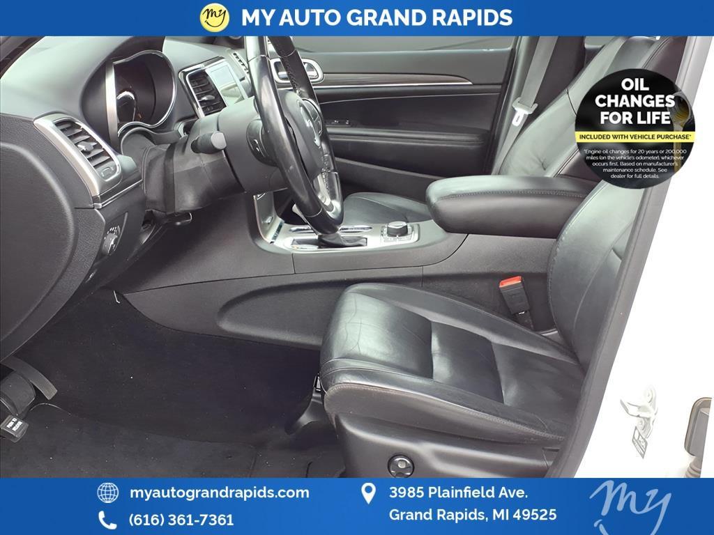 used 2021 Jeep Grand Cherokee car, priced at $23,899