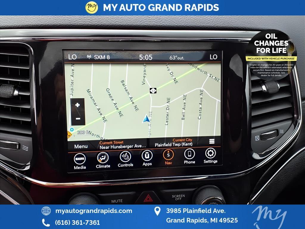 used 2021 Jeep Grand Cherokee car, priced at $23,899