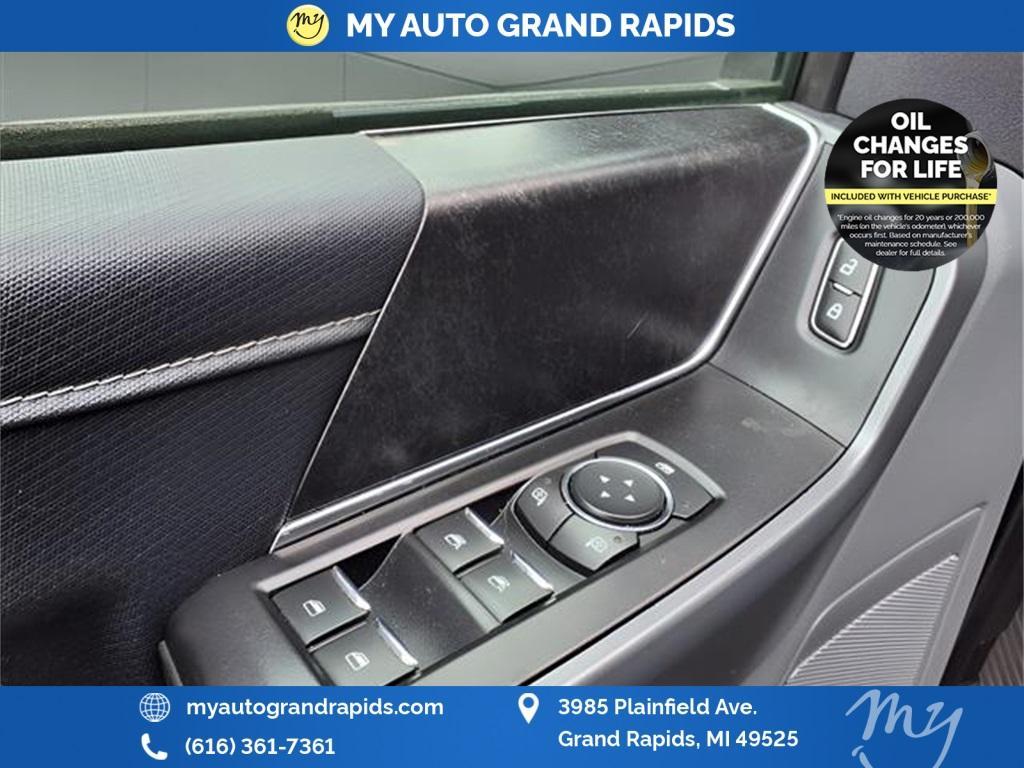 used 2021 Ford F-150 car, priced at $33,397