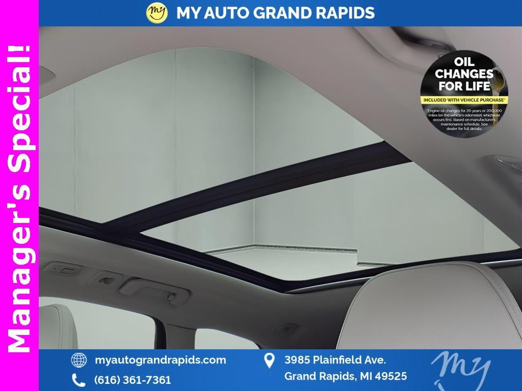 used 2022 Volvo XC60 car, priced at $22,988