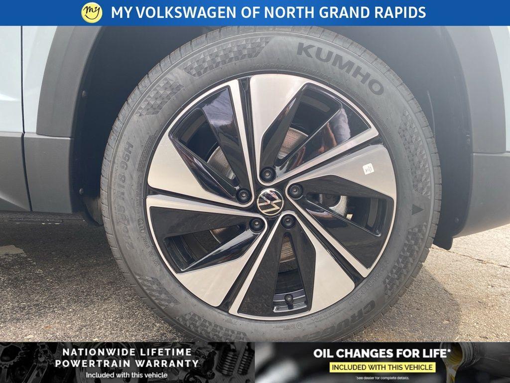 new 2025 Volkswagen Taos car, priced at $29,828