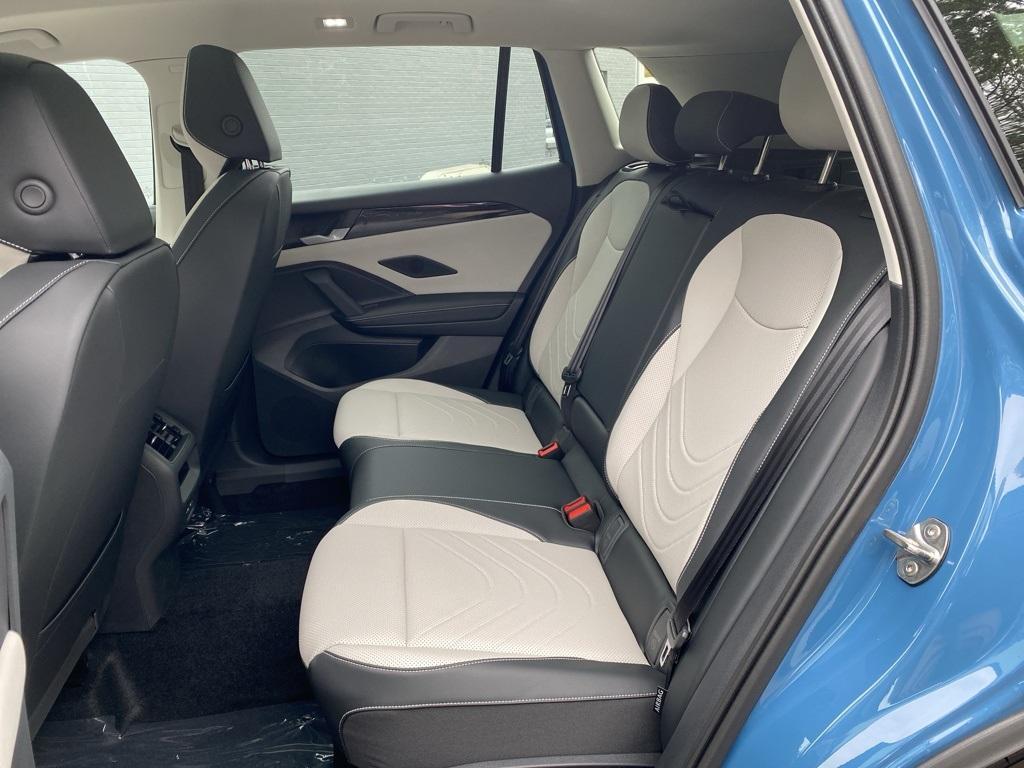 new 2025 Volkswagen Tiguan car, priced at $36,826