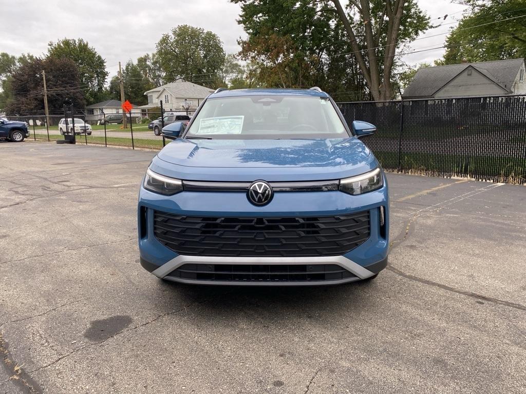 new 2025 Volkswagen Tiguan car, priced at $36,826