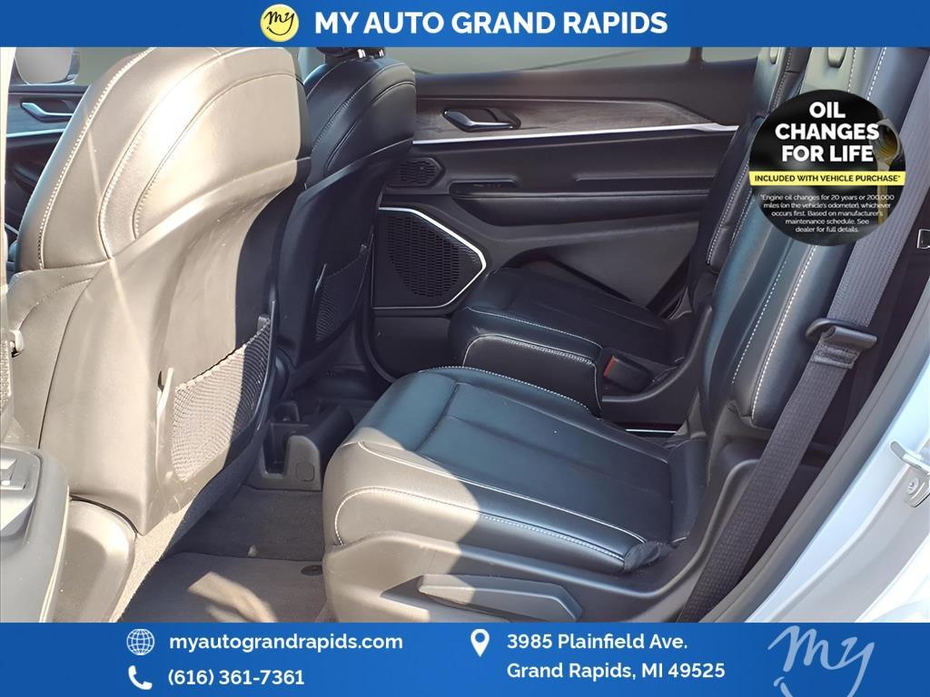 used 2022 Jeep Grand Cherokee L car, priced at $30,983