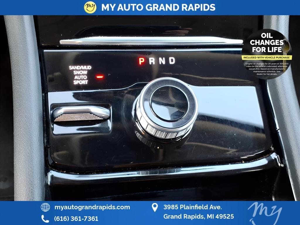 used 2022 Jeep Grand Cherokee L car, priced at $30,983