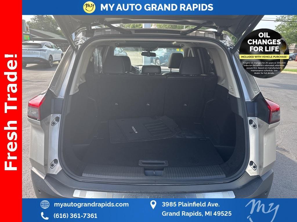 used 2021 Nissan Rogue car, priced at $24,983