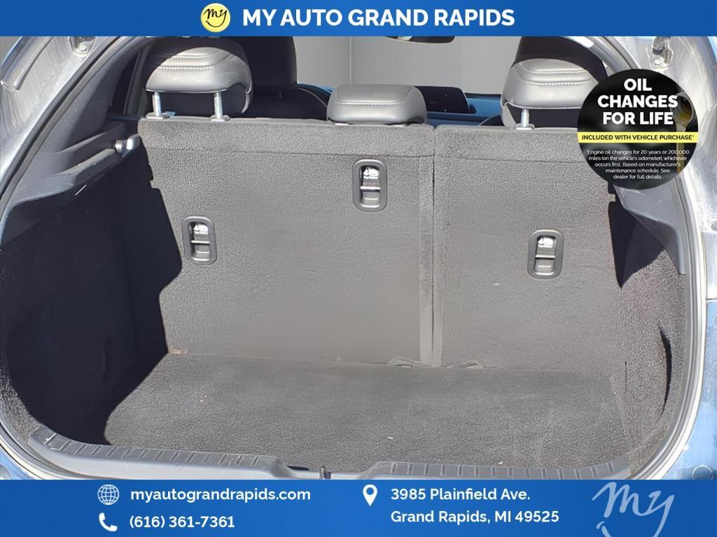 used 2024 Mazda CX-30 car, priced at $22,184