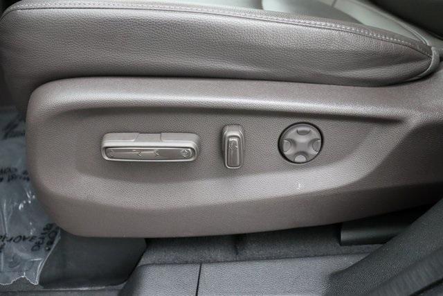 used 2023 Honda Odyssey car, priced at $38,948