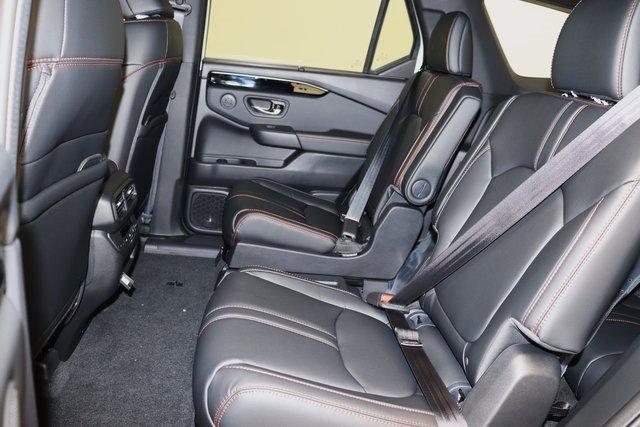 new 2025 Honda Pilot car, priced at $48,359