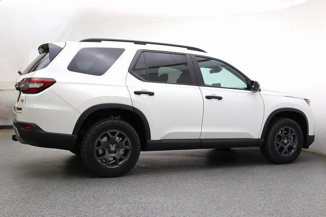 new 2025 Honda Pilot car, priced at $48,719