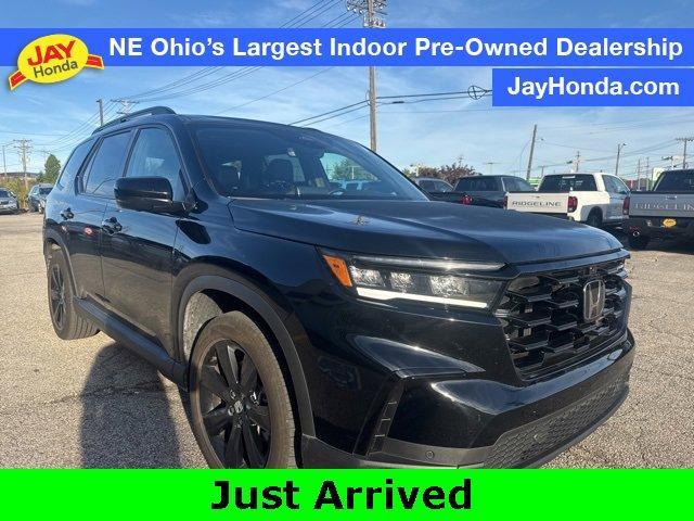 used 2025 Honda Pilot car, priced at $47,987