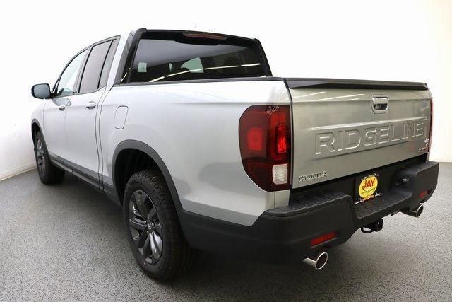 new 2025 Honda Ridgeline car, priced at $39,813