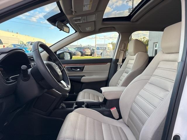 used 2017 Honda CR-V car
