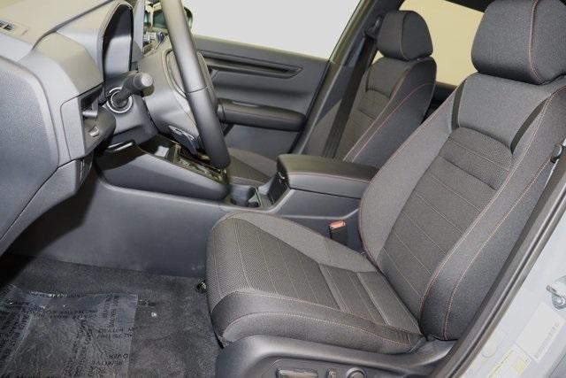 new 2025 Honda CR-V Hybrid car, priced at $38,000