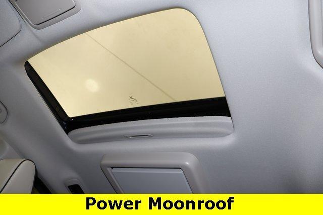 used 2025 Honda Odyssey car, priced at $43,932
