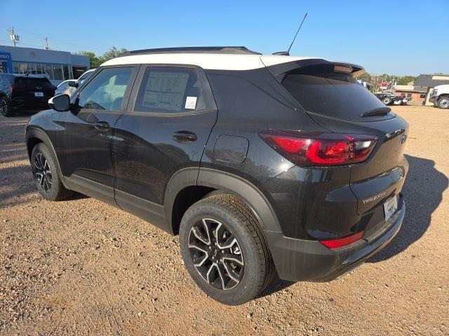 new 2024 Chevrolet TrailBlazer car, priced at $28,290