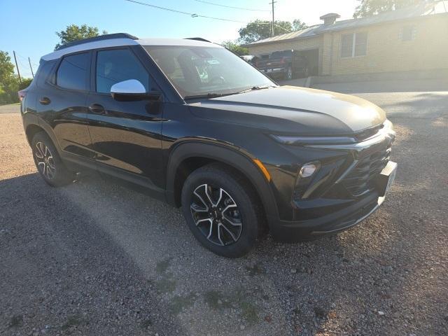 new 2024 Chevrolet TrailBlazer car, priced at $28,290