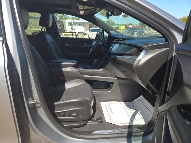 used 2023 Cadillac XT5 car, priced at $37,855