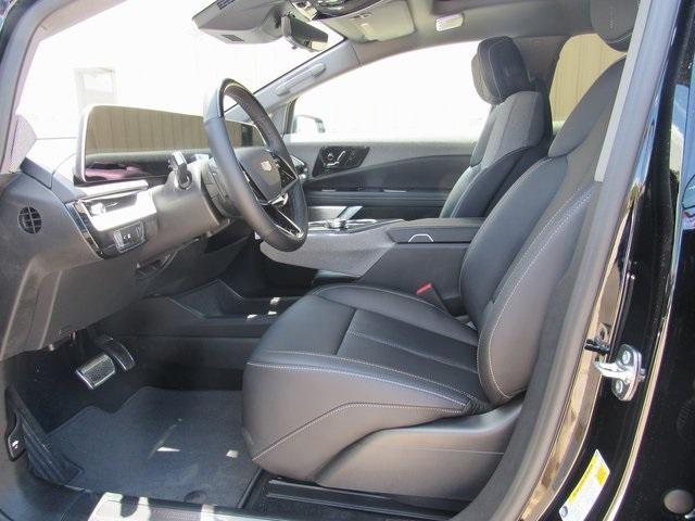 new 2025 Cadillac OPTIQ car
