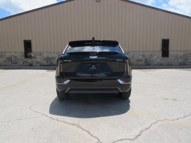 new 2025 Cadillac OPTIQ car