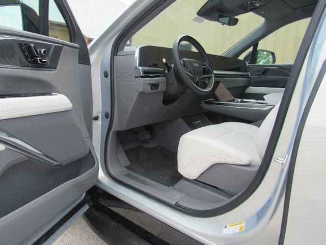new 2025 Cadillac Escalade IQ car
