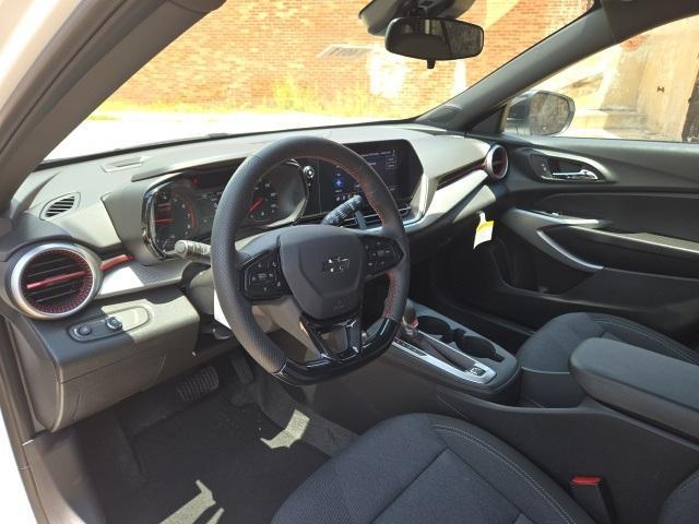 new 2025 Chevrolet Trax car, priced at $23,895