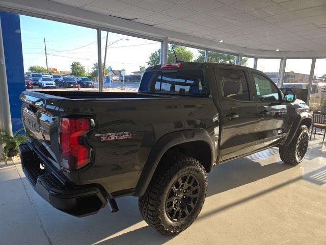 new 2024 Chevrolet Colorado car, priced at $40,610