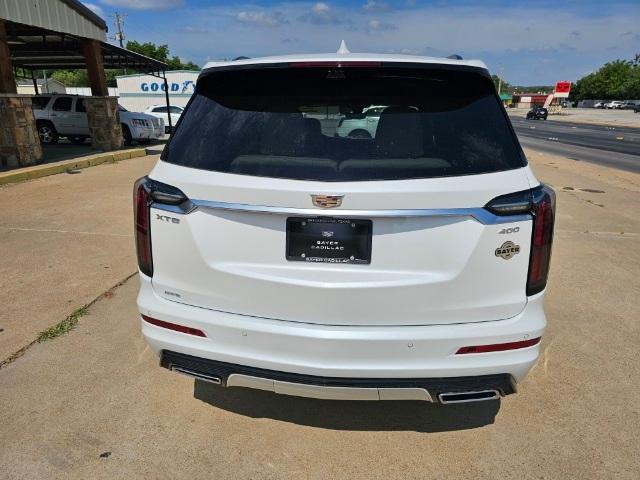 new 2024 Cadillac XT6 car