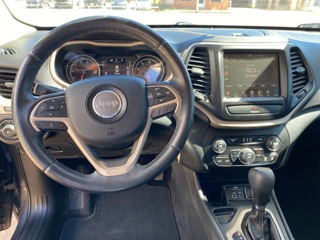 used 2016 Jeep Cherokee car, priced at $8,494