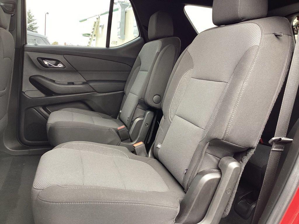 used 2023 Chevrolet Traverse car, priced at $28,967