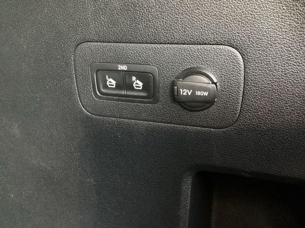 used 2019 Hyundai Santa Fe car, priced at $16,328