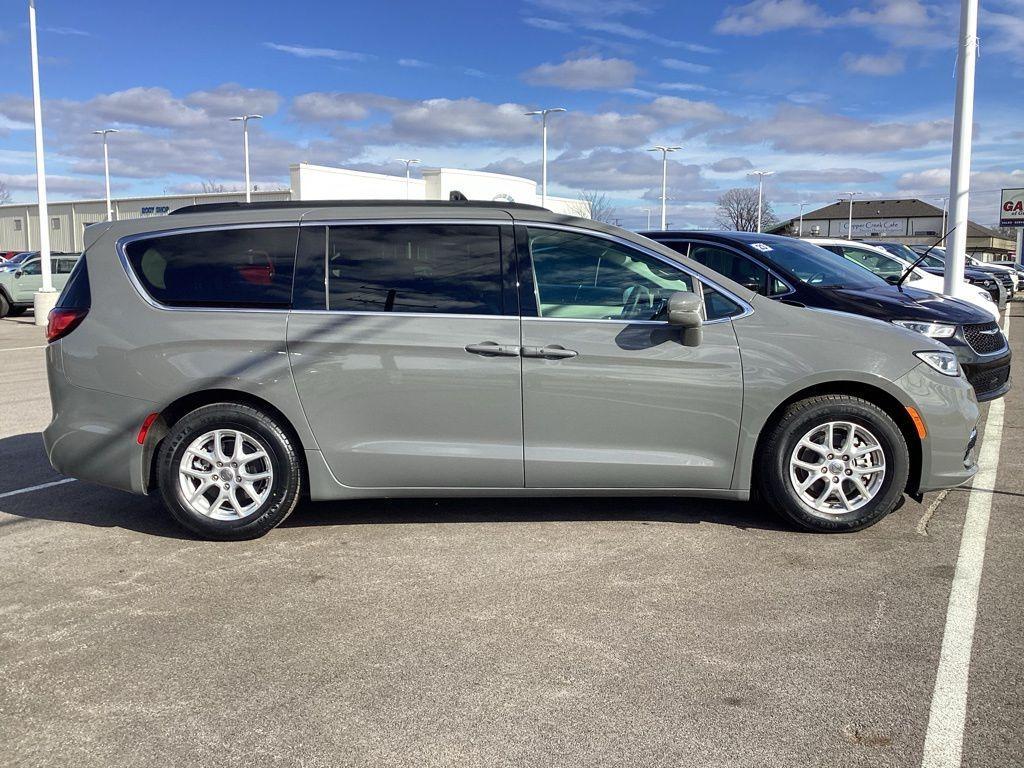 used 2022 Chrysler Pacifica car, priced at $20,489