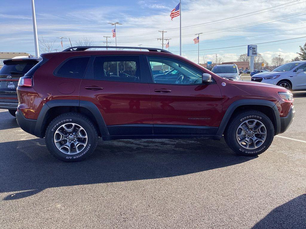 used 2020 Jeep Cherokee car, priced at $24,998