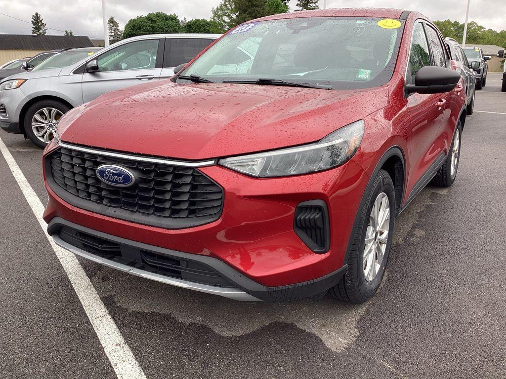 used 2023 Ford Escape car, priced at $21,622