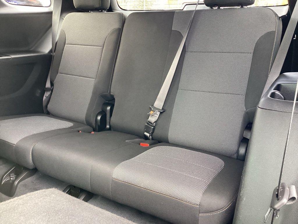 used 2021 Chevrolet Traverse car, priced at $27,506