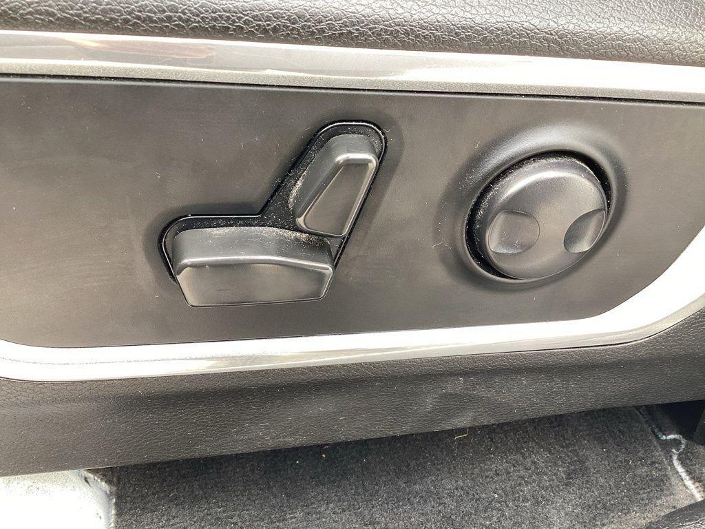 used 2022 Ram 1500 car, priced at $36,964