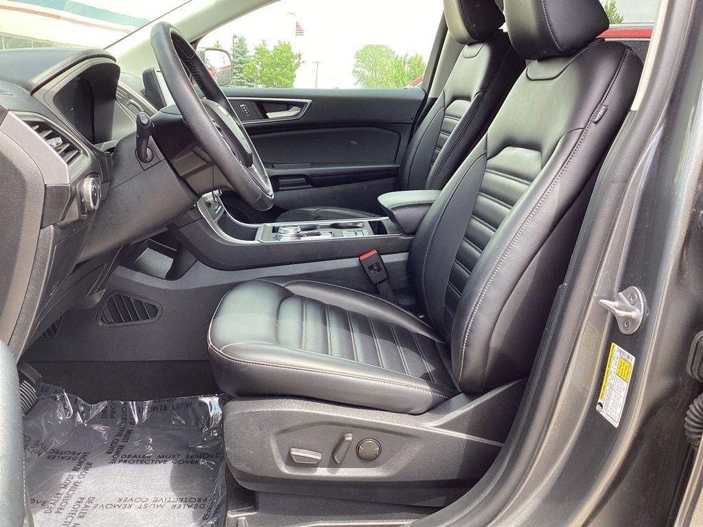 used 2024 Ford Edge car, priced at $26,987